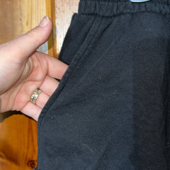 PINK Victoria's Secret Black Athletic Shorts size large comfy shorts lounge - Picture 3 of 5